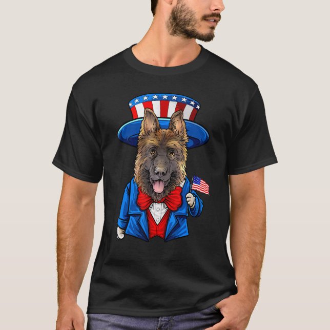 Tyska shepherd 4:e juli amerikanska Hund T Shirt (Framsida)