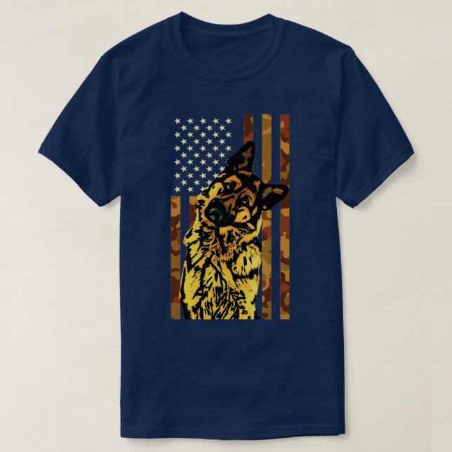 Tyska shepherd American Camouflage Flagga Hund 4th T Shirt (Design framsida)