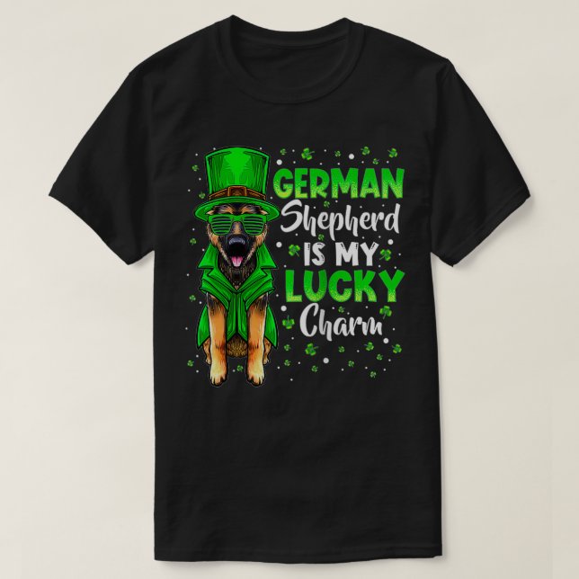 Tyska shepherd är min Lucky Charm St patricks day T Shirt (Design framsida)