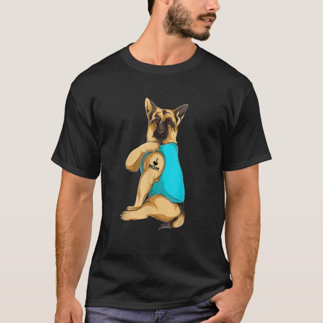 Tyska skvallerskläder i Kärlek Mamma, Hund Mamma  T Shirt (Framsida)