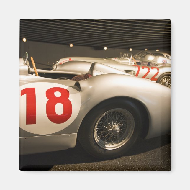 Tyskland, Baden-Wurttemberg, Stuttgart. Magnet (Framsidan)