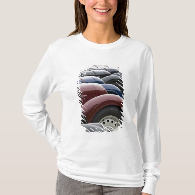 Tyskland, Bayern-Bavaria, München. BMW Welt Car Tee (Framsida)