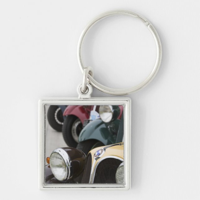 Tyskland, Bayern-Bayern, München. BMW Welt Car 5 Fyrkantig Silverfärgad Nyckelring (Framsidan)