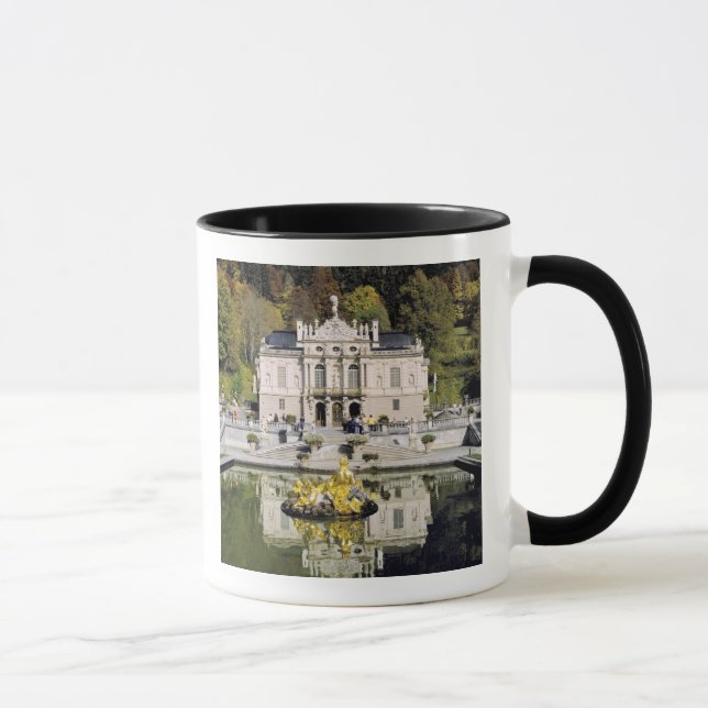 Tyskland, Bayern, Linderhof slott. Linderhof Mugg (Höger)