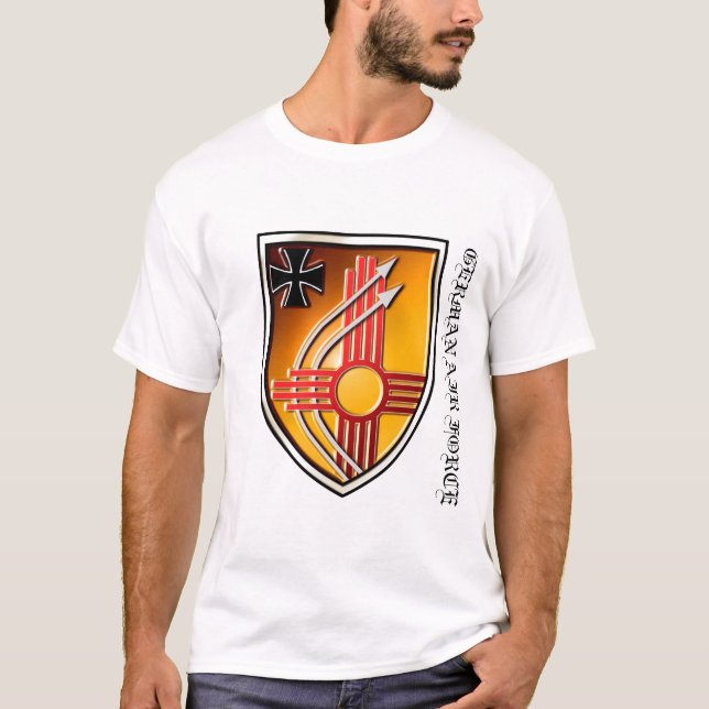 Tyskt flygvapen tee (Framsida)