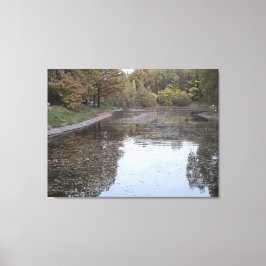 Tyst höstsjö – skandinavisk edition canvastryck