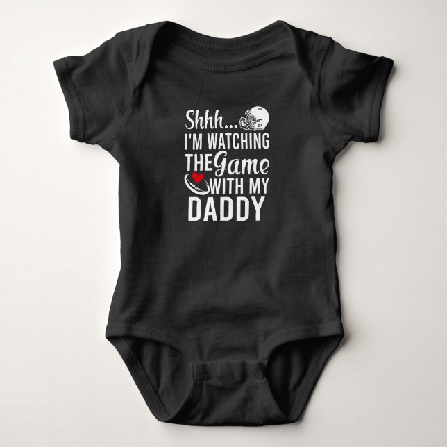 Tyst, jag tittar på matchen med pappa t shirt (Framsida)