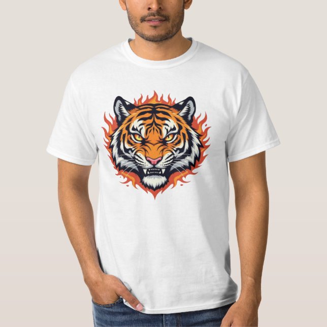 Tyst Tiger – Precision och Kraft T Shirt (Framsida)