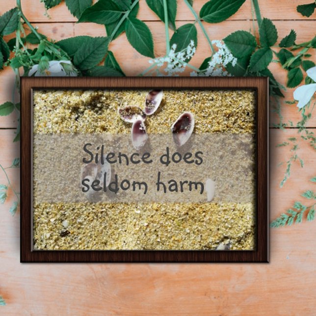 Tystnad skadar sällan klokheten att säga poster (Skapare uppladdad)