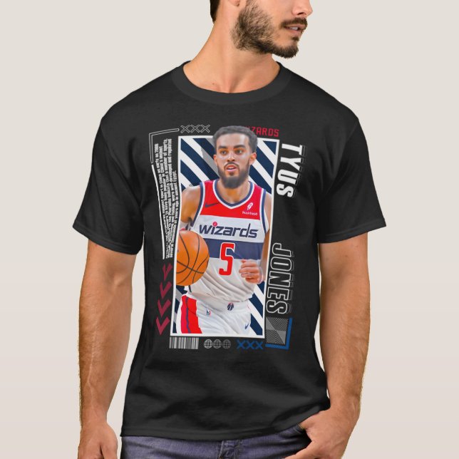Tyus Jones Pappersaffisch Version 10 T Shirt (Framsida)