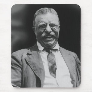 U.S. PresidentTheodore Teddy Roosevelt skratta Musmatta