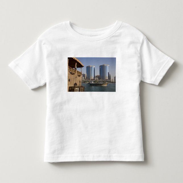 UAE, Dubai, Dubai Bäck. Dragningskanal T-shirt (Framsida)