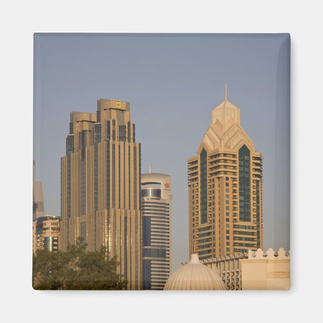 UAE, Dubai. Minaret moské in Al Wasl, med Magnet (Framsidan)