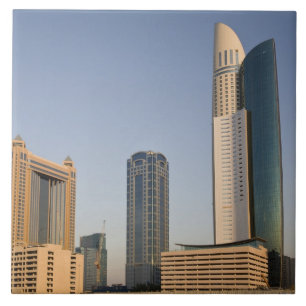 UAE, Dubai. Park Ställe Torn och andra Kakelplatta