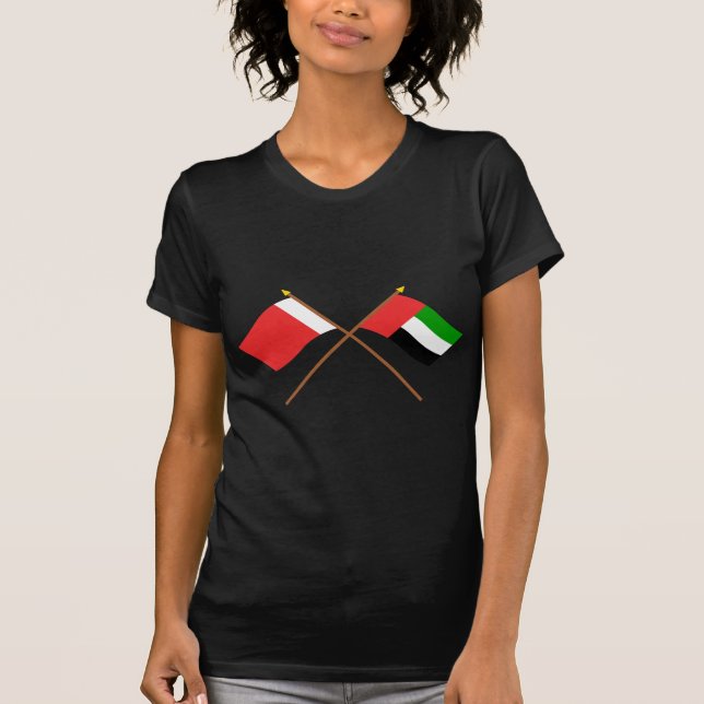 UAE och Dubai korsad flaggor T Shirt (Framsida)
