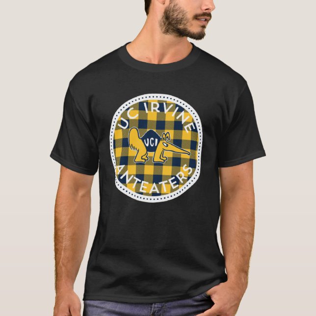 UC Irvine Anteaters Play Badge T Shirt (Framsida)