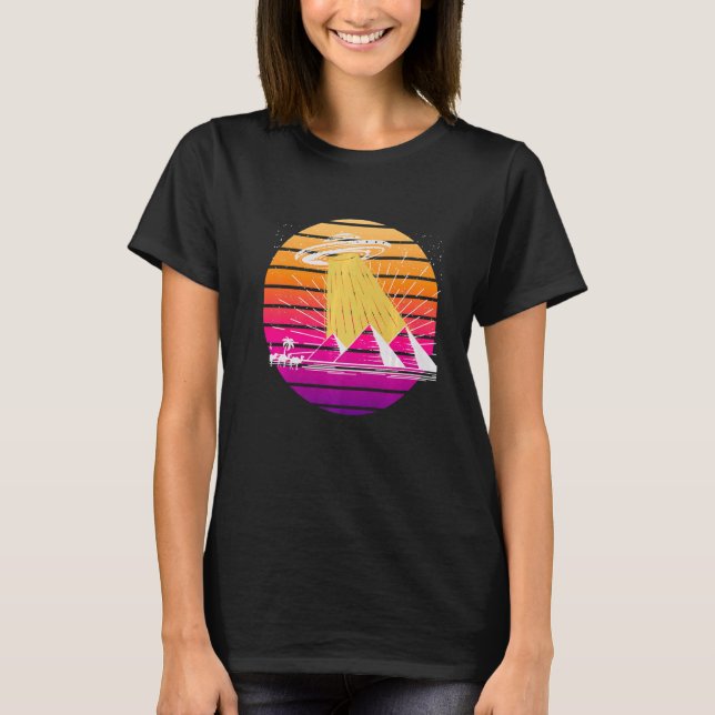 Ufo Alien Abduction Pyramids Ancient Egypten Vinta T Shirt (Framsida)