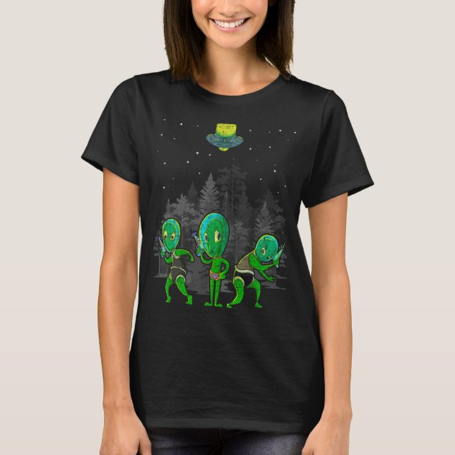 Ufo Alien Abduction Science fiction Cute Alien T Shirt (Framsida)
