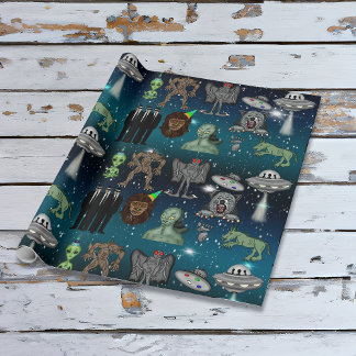 UFO, Alien, Bigfoot Cryptid Birthday Presentpapper