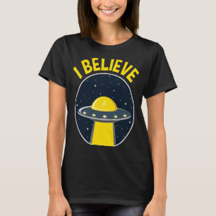 UFO Alien Hunter 2020 Area 51 T Shirt