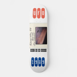 UFO ÄR REAL / TST Skateboard