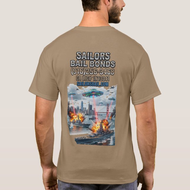 UFO attackerar US Navy i San Francisco Bay T Shirt (Baksida)