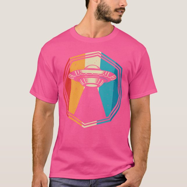 Ufo Believer Ljuny Utomjordingar Design Gift T Shirt (Framsida)