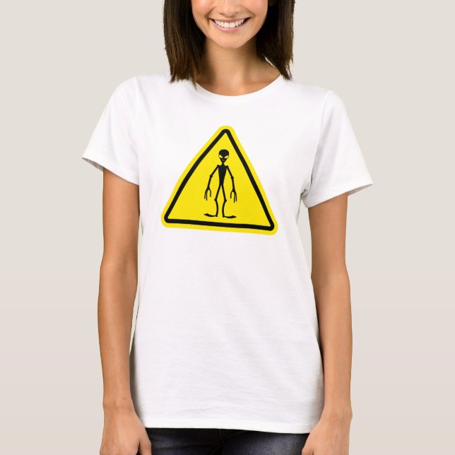UFO Crossing T Shirt (Framsida)