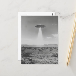 UFO i Desert Black and White Vykort