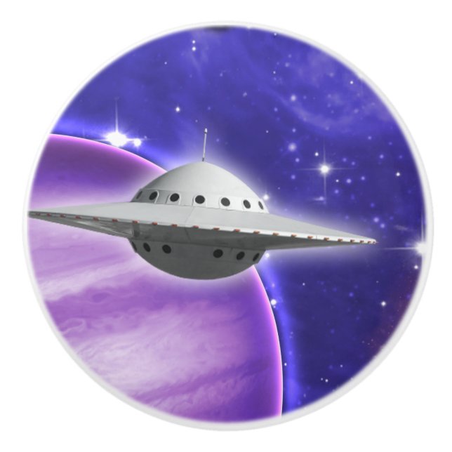 UFO i lila rymd rosa planet stjärnor galax Knopp (Framsidan)