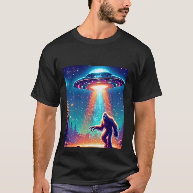 UFO och Sasquatch T Shirt (Framsida)