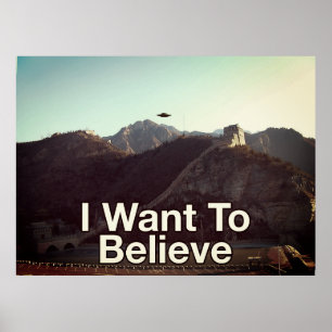 UFO ovanför den underbara väggen av chinan Poster