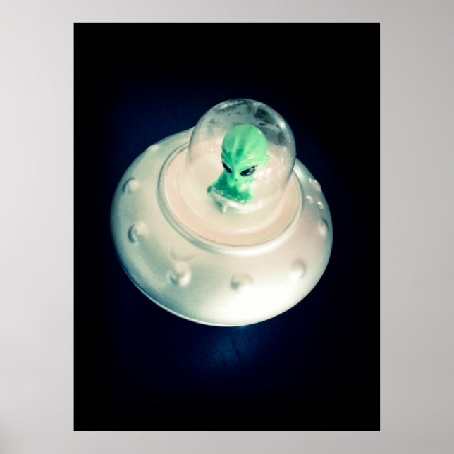 UFO-salt och pepparskak Poster (Framsidan)