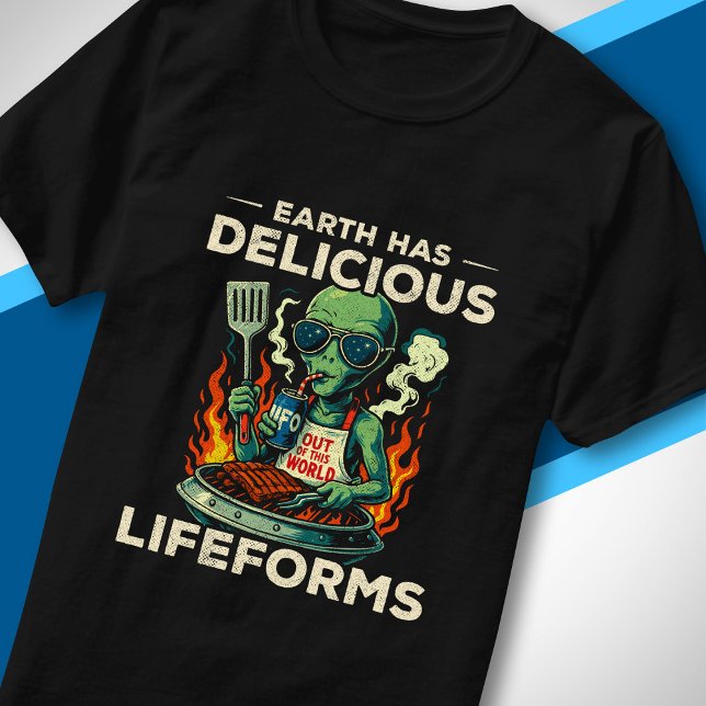 UFO Space BBQ Grill Earth Lifeforms Funny Alien T Shirt (Skapare uppladdad)