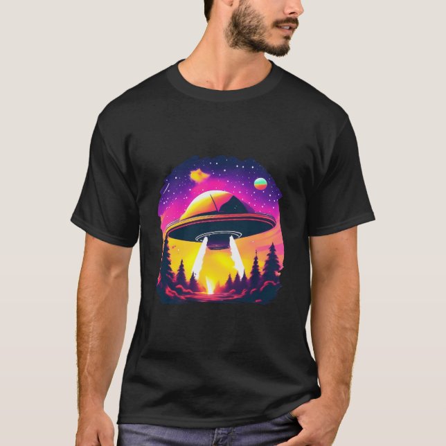 Ufo Spacesship T Shirt (Framsida)