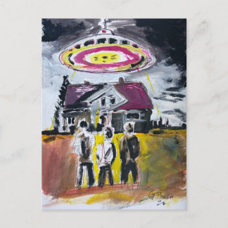 UFO svävande ovanför postkort på lantligt hus Vykort