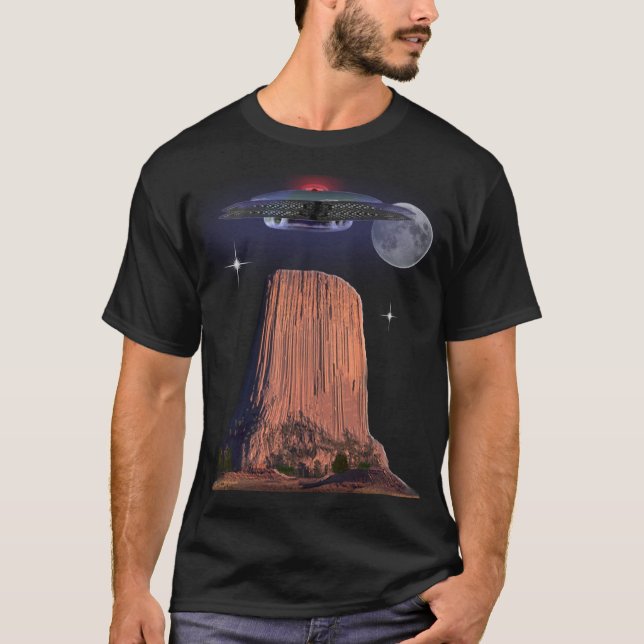 UFO T-shirts (Framsida)