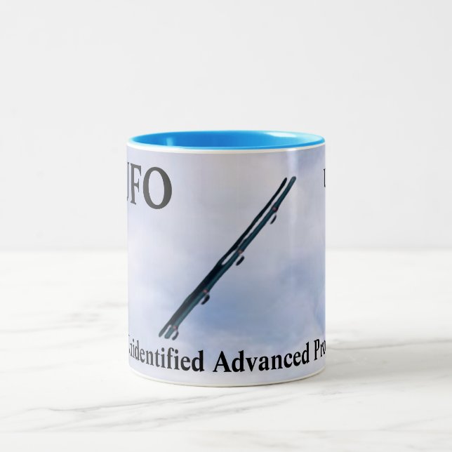 UFO Två-Tonad MUGG (Center)