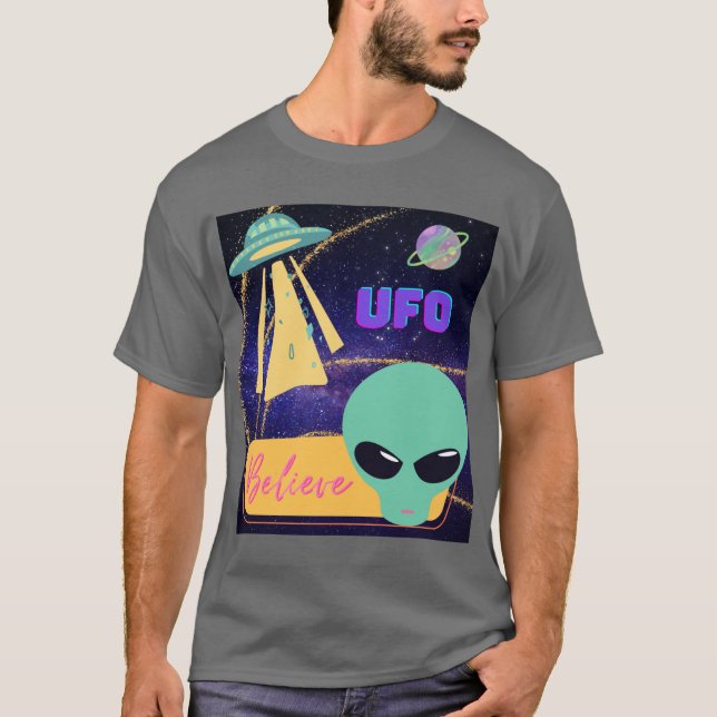 ufo, utomjording tro t shirt (Framsida)