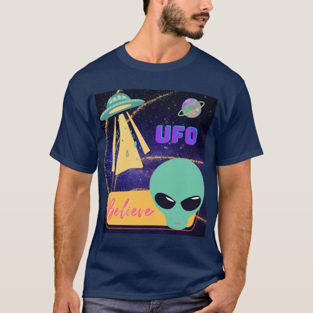 ufo, utomjording tro t shirt (Framsida)