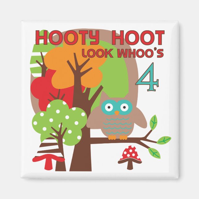 Uggla 4e födelsedagen T-skjortor och presenter Magnet (Framsidan)