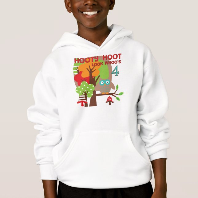 Uggla 4e födelsedagen T-skjortor och presenter Tee Shirt (Framsida)