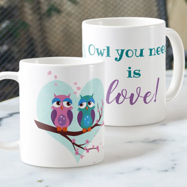Uggla du behöver är kärlek Cute tecknad Pun-citat Kaffemugg (Skapare uppladdad)