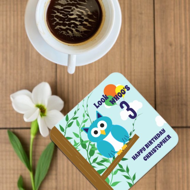 Uggla födelsedag underlägg papper kvadrat (Skapare uppladdad)