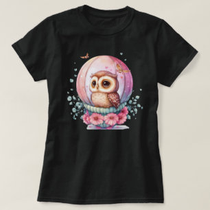 Uggla i ett glasområde med Rosa blommor och hjärta T Shirt