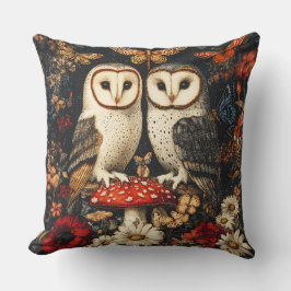 Uggla, Månader och svampar Kudde