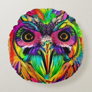 Uggla med färgstarka fjädrar Quirky AI Art Rund Kudde