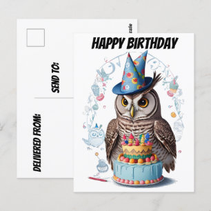 Uggla med födelsedag som står bakom kakan vykort