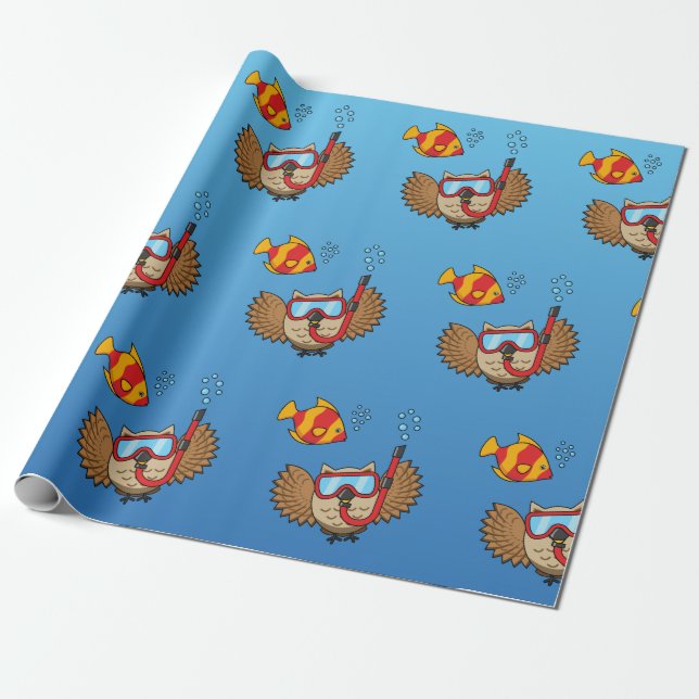 Uggla med kolja och tropisk fisk presentpapper (Utrullad)