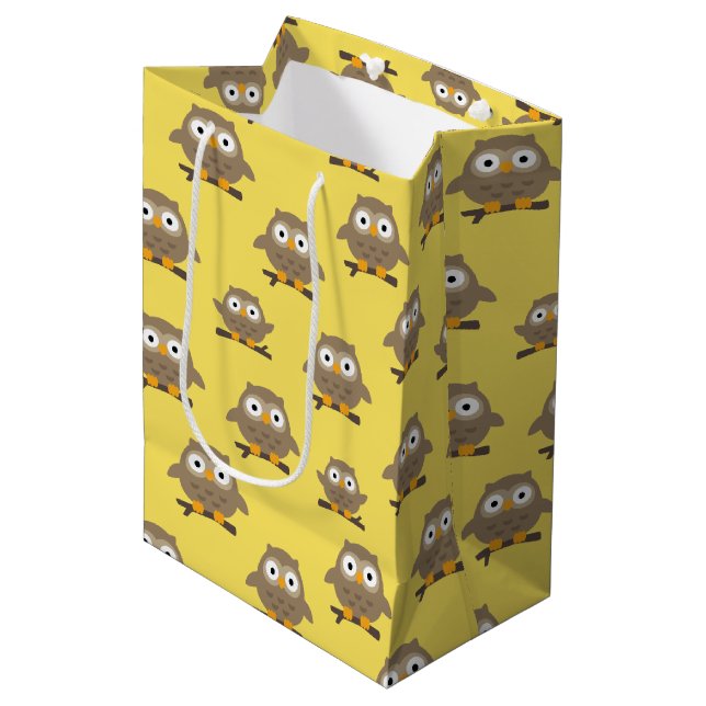 Uggla Medium Gift Bag (Framsidan Vinklad)